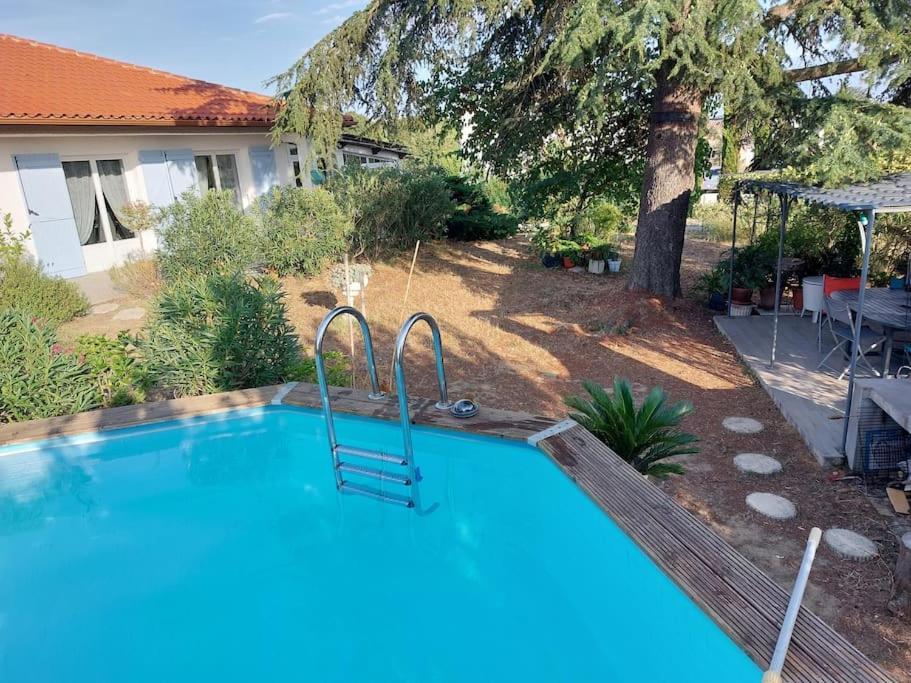 Villa De Charme Avec Piscine Saint-Jory Zewnętrze zdjęcie