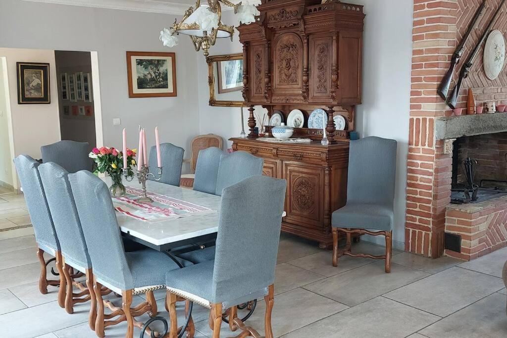 Villa De Charme Avec Piscine Saint-Jory Zewnętrze zdjęcie